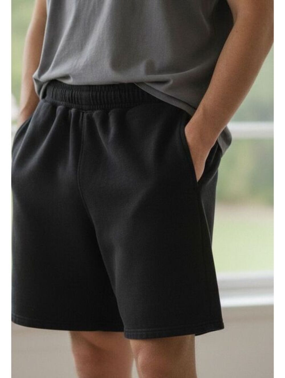 Richer Poorer | XXL | Black Lounge Shorts